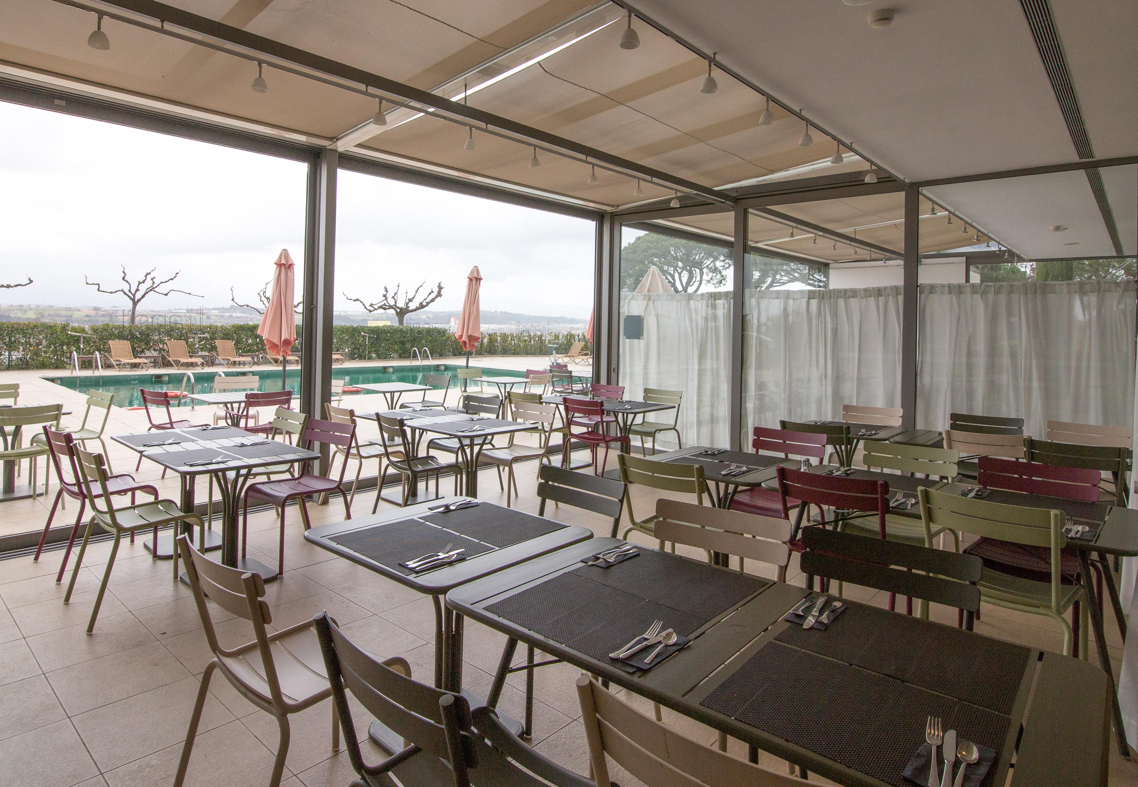 Augusta Barcelona Valles Гранолерс Екстериор снимка