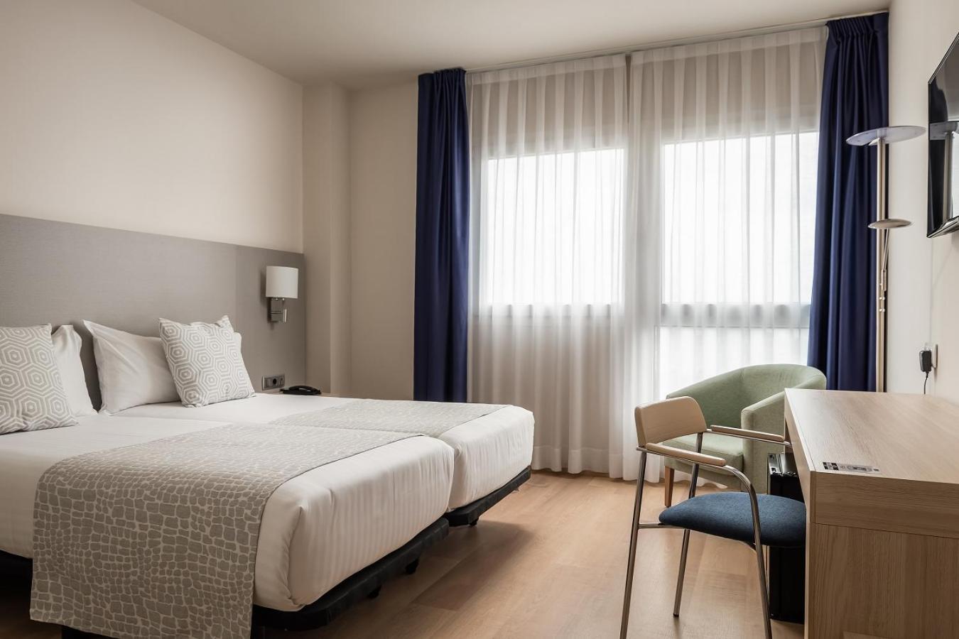 Augusta Barcelona Valles Гранолерс Стая снимка